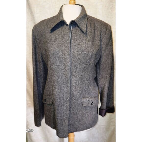 J29  White Stag 100% wool blazer - Picture 3 of 10